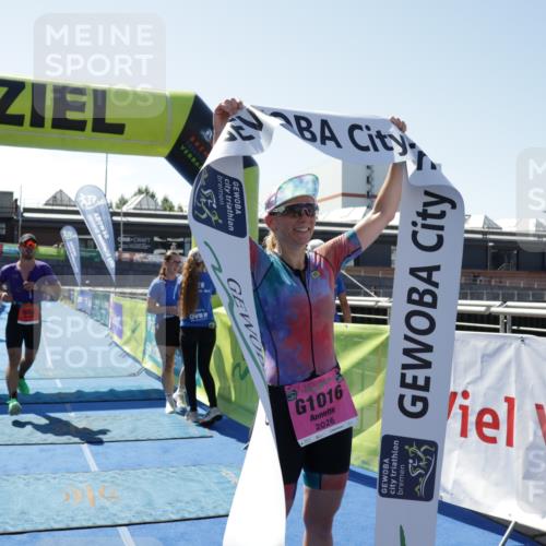 09.08.2026 - GEWOBA Citytriathlon Bremen Yannick Fuchs http://msf.ph/oto/9944332 09.08.2026 14:16:19 Ziel 654, 846 meine-sportfotos.de