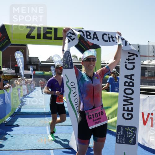 09.08.2026 - GEWOBA Citytriathlon Bremen Yannick Fuchs http://msf.ph/oto/9944335 09.08.2026 14:16:20 Ziel 654, 846 meine-sportfotos.de
