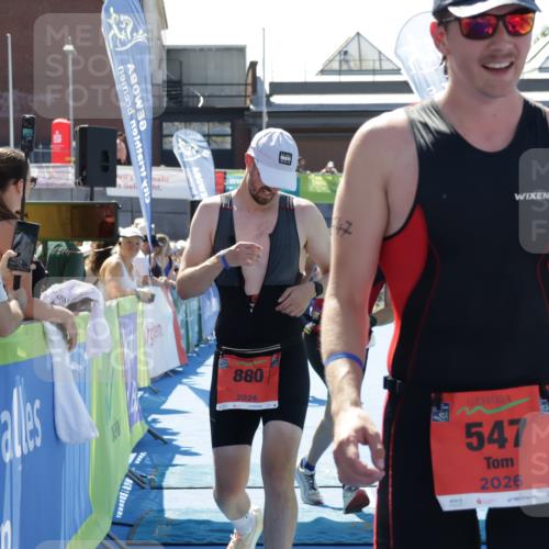 09.08.2026 - GEWOBA Citytriathlon Bremen Yannick Fuchs http://msf.ph/oto/9944364 09.08.2026 14:16:30 Ziel 547, 816, 880, 901 meine-sportfotos.de