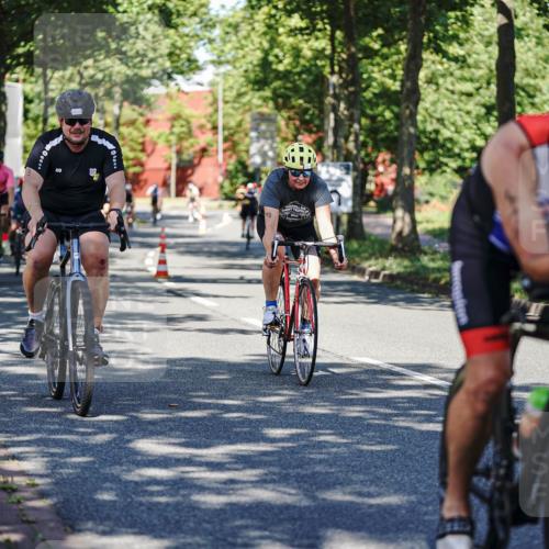 09.08.2026 - GEWOBA Citytriathlon Bremen Michael Burmester http://msf.ph/oto/9944378 09.08.2026 10:32:59 Radfahren 1, 103, 173, 305, 330, 353, 370, 413, 419, 453, 457, 486, 493, 503, 508, 526 meine-sportfotos.de