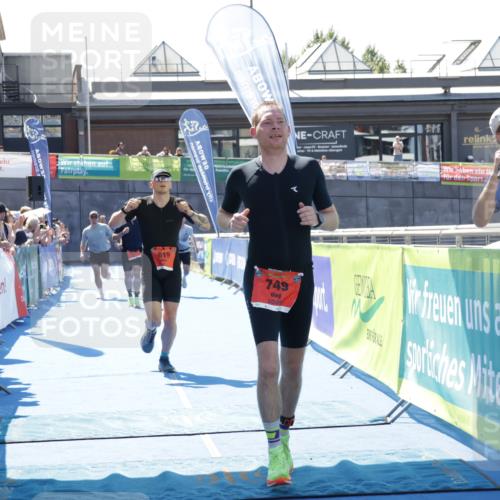 09.08.2026 - GEWOBA Citytriathlon Bremen Yannick Fuchs http://msf.ph/oto/9944381 09.08.2026 14:16:37 Ziel 619, 645, 749, 901, 1125 meine-sportfotos.de