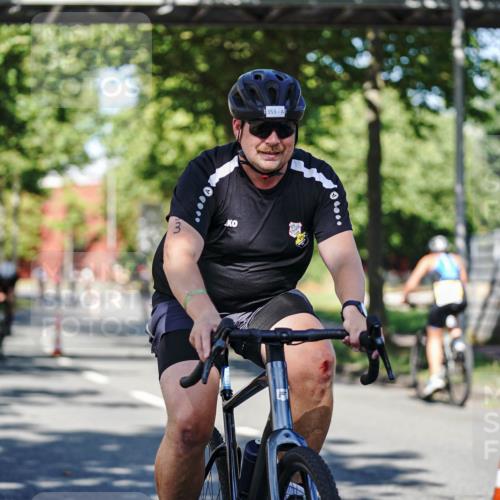 09.08.2026 - GEWOBA Citytriathlon Bremen Michael Burmester http://msf.ph/oto/9944382 09.08.2026 10:33:00 Radfahren 1, 83, 103, 173, 305, 353, 370, 413, 419, 453, 457, 486, 493, 503, 508, 526 meine-sportfotos.de