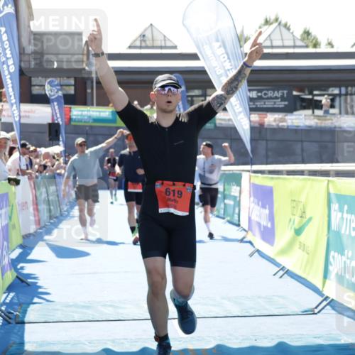 09.08.2026 - GEWOBA Citytriathlon Bremen Yannick Fuchs http://msf.ph/oto/9944389 09.08.2026 14:16:39 Ziel 619, 645, 749, 1125 meine-sportfotos.de