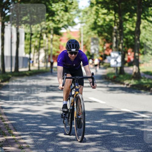 09.08.2026 - GEWOBA Citytriathlon Bremen Michael Burmester http://msf.ph/oto/9944429 09.08.2026 10:33:12 Radfahren 1, 63, 83, 103, 302, 413, 419, 453, 457, 483, 486, 493 meine-sportfotos.de