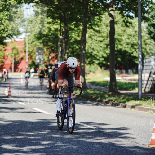 09.08.2026 - GEWOBA Citytriathlon Bremen Michael Burmester http://msf.ph/oto/9944436 09.08.2026 10:33:17 Radfahren 63, 83, 103, 177, 302, 410, 413, 453, 483, 484 meine-sportfotos.de