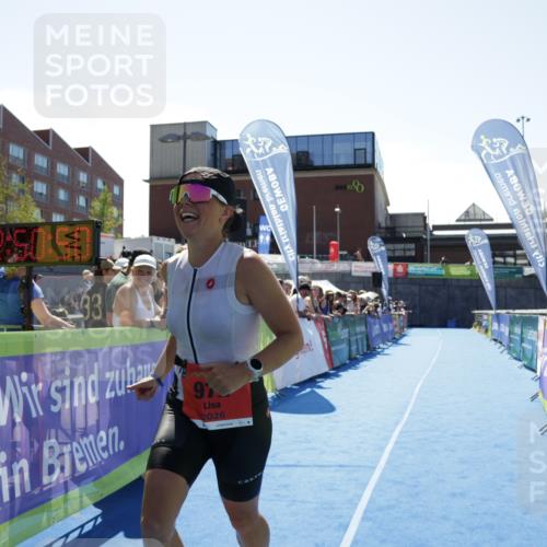 09.08.2026 - GEWOBA Citytriathlon Bremen Yannick Fuchs http://msf.ph/oto/9944455 09.08.2026 14:17:13 Ziel 972 meine-sportfotos.de
