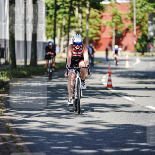 09.08.2026 - GEWOBA Citytriathlon Bremen Michael Burmester http://msf.ph/oto/9944486 09.08.2026 10:33:40 Radfahren 215, 280, 282, 331, 455, 492, 510, 532 meine-sportfotos.de