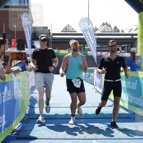 09.08.2026 - GEWOBA Citytriathlon Bremen Yannick Fuchs http://msf.ph/oto/9944492 09.08.2026 14:18:03 Ziel 826, 1117 meine-sportfotos.de