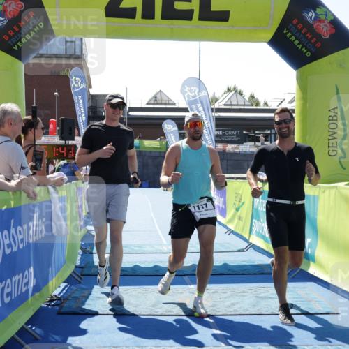 09.08.2026 - GEWOBA Citytriathlon Bremen Yannick Fuchs http://msf.ph/oto/9944494 09.08.2026 14:18:04 Ziel 826, 1117 meine-sportfotos.de