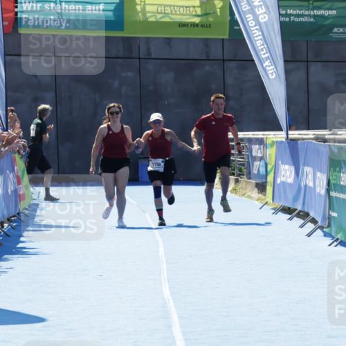 09.08.2026 - GEWOBA Citytriathlon Bremen Yannick Fuchs http://msf.ph/oto/9944512 09.08.2026 14:18:24 Ziel 1150 meine-sportfotos.de