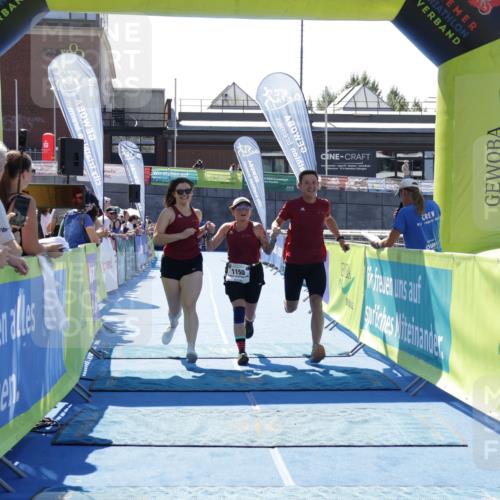 09.08.2026 - GEWOBA Citytriathlon Bremen Yannick Fuchs http://msf.ph/oto/9944534 09.08.2026 14:18:29 Ziel 1150 meine-sportfotos.de