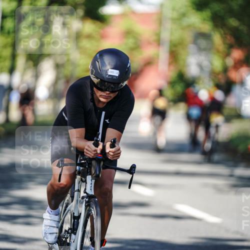 09.08.2026 - GEWOBA Citytriathlon Bremen Michael Burmester http://msf.ph/oto/9944569 09.08.2026 10:34:13 Radfahren 292, 306, 477, 495 meine-sportfotos.de