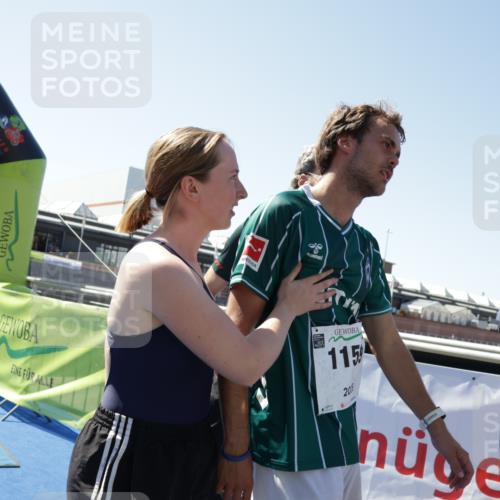 09.08.2026 - GEWOBA Citytriathlon Bremen Yannick Fuchs http://msf.ph/oto/9944627 09.08.2026 14:18:51 Ziel 1159 meine-sportfotos.de