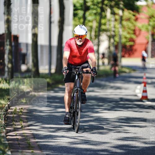 09.08.2026 - GEWOBA Citytriathlon Bremen Michael Burmester http://msf.ph/oto/9944650 09.08.2026 10:34:57 Radfahren 95, 137, 207, 209, 399, 439, 461, 501, 513, 514, 521 meine-sportfotos.de