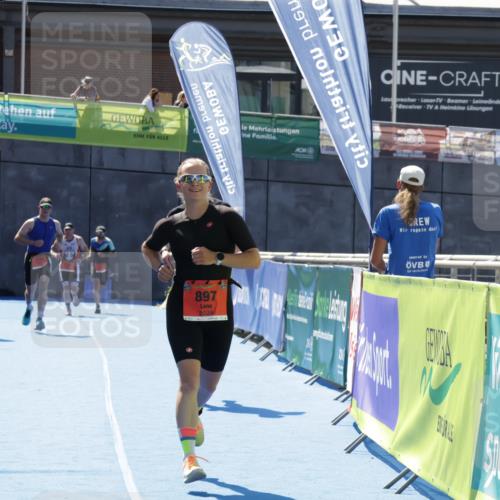 09.08.2026 - GEWOBA Citytriathlon Bremen Yannick Fuchs http://msf.ph/oto/9944669 09.08.2026 14:19:10 Ziel 578, 897 meine-sportfotos.de