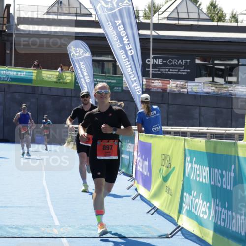 09.08.2026 - GEWOBA Citytriathlon Bremen Yannick Fuchs http://msf.ph/oto/9944671 09.08.2026 14:19:10 Ziel 578, 897 meine-sportfotos.de