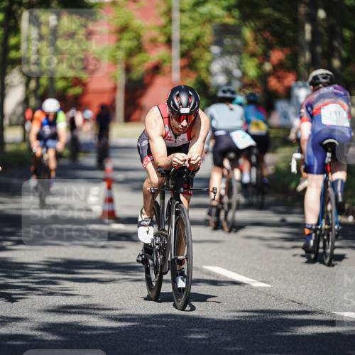 09.08.2026 - GEWOBA Citytriathlon Bremen Michael Burmester http://msf.ph/oto/9944692 09.08.2026 10:35:13 Radfahren 27, 129, 143, 169, 195, 326, 436, 440, 446, 467, 473, 476, 487, 513, 527 meine-sportfotos.de