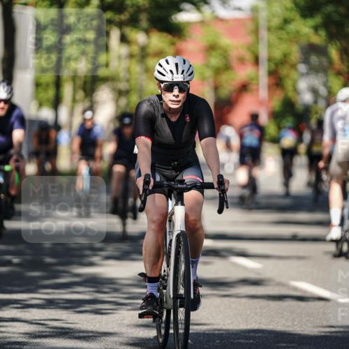 09.08.2026 - GEWOBA Citytriathlon Bremen Michael Burmester http://msf.ph/oto/9944705 09.08.2026 10:35:16 Radfahren 3, 27, 129, 143, 169, 195, 243, 326, 436, 440, 446, 467, 473, 476, 487, 527 meine-sportfotos.de