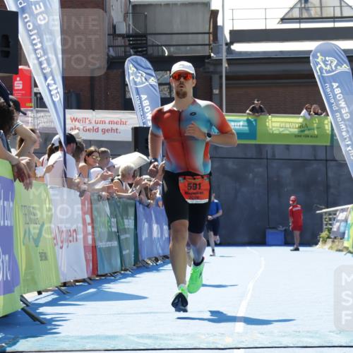 09.08.2026 - GEWOBA Citytriathlon Bremen Yannick Fuchs http://msf.ph/oto/9944727 09.08.2026 14:19:42 Ziel 591, 938 meine-sportfotos.de