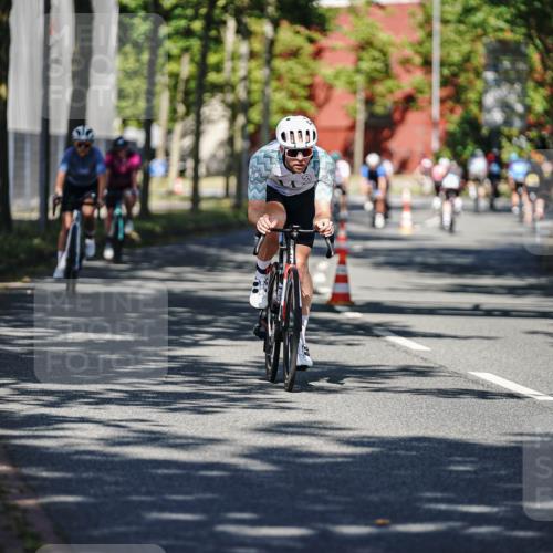 09.08.2026 - GEWOBA Citytriathlon Bremen Michael Burmester http://msf.ph/oto/9944737 09.08.2026 10:35:23 Radfahren 3, 27, 87, 129, 169, 175, 189, 195, 243, 326, 361, 436, 440, 446, 467, 473, 476, 487, 504 meine-sportfotos.de