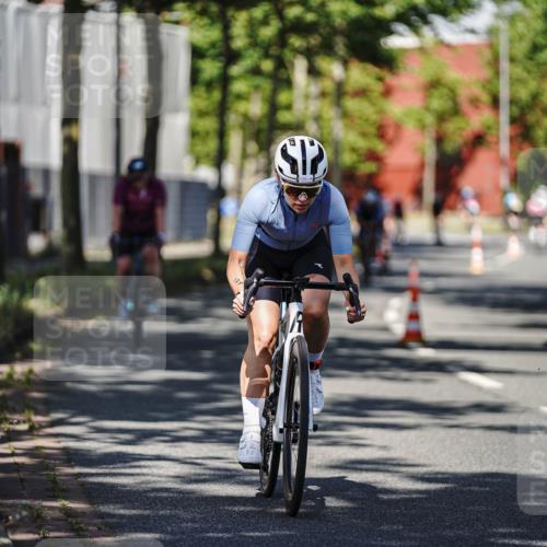 09.08.2026 - GEWOBA Citytriathlon Bremen Michael Burmester http://msf.ph/oto/9944746 09.08.2026 10:35:26 Radfahren 3, 15, 27, 57, 87, 129, 169, 175, 189, 195, 243, 326, 361, 436, 440, 467, 473, 487, 504 meine-sportfotos.de