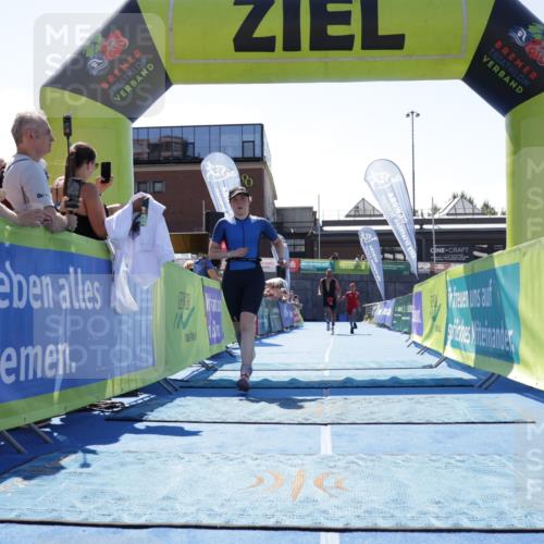 09.08.2026 - GEWOBA Citytriathlon Bremen Yannick Fuchs http://msf.ph/oto/9944749 09.08.2026 14:19:51 Ziel 758, 895 meine-sportfotos.de