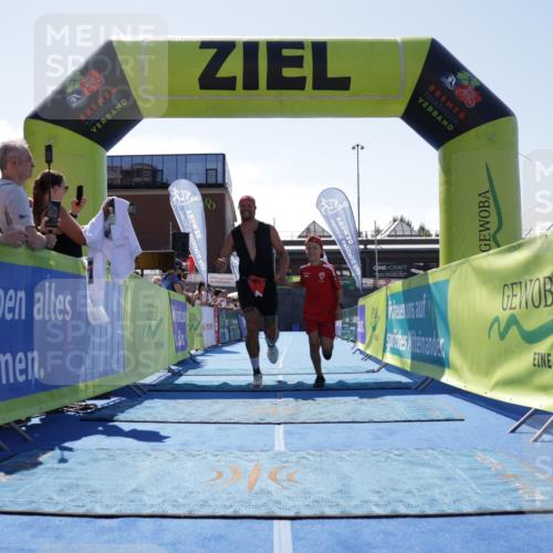 09.08.2026 - GEWOBA Citytriathlon Bremen Yannick Fuchs http://msf.ph/oto/9944766 09.08.2026 14:19:55 Ziel 758, 895 meine-sportfotos.de