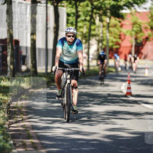 09.08.2026 - GEWOBA Citytriathlon Bremen Michael Burmester http://msf.ph/oto/9944768 09.08.2026 10:35:33 Radfahren 3, 15, 37, 43, 57, 87, 141, 175, 181, 189, 217, 243, 361, 423, 504 meine-sportfotos.de