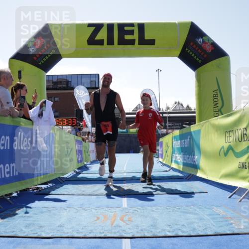 09.08.2026 - GEWOBA Citytriathlon Bremen Yannick Fuchs http://msf.ph/oto/9944771 09.08.2026 14:19:56 Ziel 758 meine-sportfotos.de
