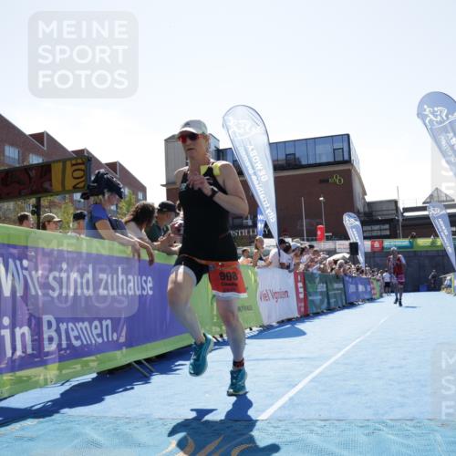 09.08.2026 - GEWOBA Citytriathlon Bremen Yannick Fuchs http://msf.ph/oto/9944808 09.08.2026 14:20:27 Ziel 998, 1013, 1013 meine-sportfotos.de