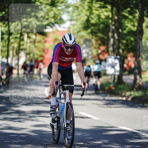 09.08.2026 - GEWOBA Citytriathlon Bremen Michael Burmester http://msf.ph/oto/9944819 09.08.2026 10:35:49 Radfahren 17, 29, 37, 43, 89, 107, 109, 119, 123, 141, 181, 201, 217, 241, 423, 462, 471, 494, 509 meine-sportfotos.de