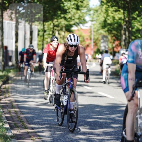 09.08.2026 - GEWOBA Citytriathlon Bremen Michael Burmester http://msf.ph/oto/9944836 09.08.2026 10:35:54 Radfahren 17, 29, 89, 107, 109, 119, 123, 151, 153, 167, 187, 201, 241, 444, 462, 466, 471, 494, 509 meine-sportfotos.de