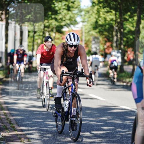 09.08.2026 - GEWOBA Citytriathlon Bremen Michael Burmester http://msf.ph/oto/9944838 09.08.2026 10:35:54 Radfahren 17, 29, 89, 107, 109, 119, 123, 151, 153, 167, 187, 201, 241, 444, 462, 466, 471, 494, 509 meine-sportfotos.de