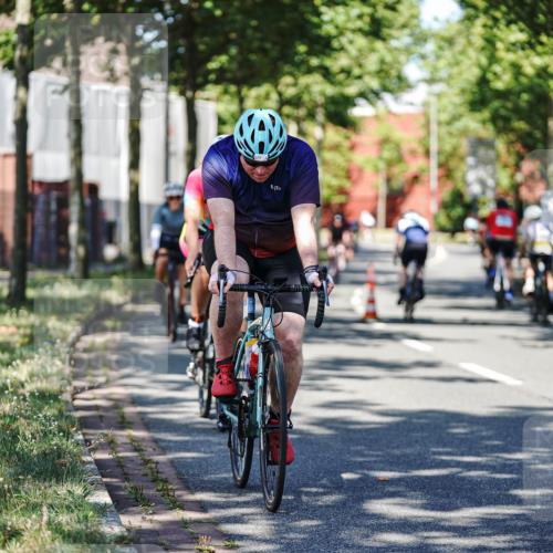09.08.2026 - GEWOBA Citytriathlon Bremen Michael Burmester http://msf.ph/oto/9944850 09.08.2026 10:35:57 Radfahren 17, 29, 89, 107, 109, 119, 123, 151, 153, 167, 187, 201, 241, 444, 462, 466, 471, 494 meine-sportfotos.de