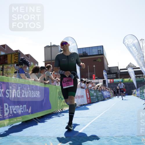 09.08.2026 - GEWOBA Citytriathlon Bremen Yannick Fuchs http://msf.ph/oto/9944853 09.08.2026 14:20:38 Ziel 582, 1002, 1002 meine-sportfotos.de