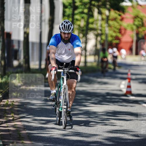 09.08.2026 - GEWOBA Citytriathlon Bremen Michael Burmester http://msf.ph/oto/9944876 09.08.2026 10:36:09 Radfahren 23, 89, 109, 151, 153, 167, 187, 390, 444, 460, 466, 480, 530 meine-sportfotos.de