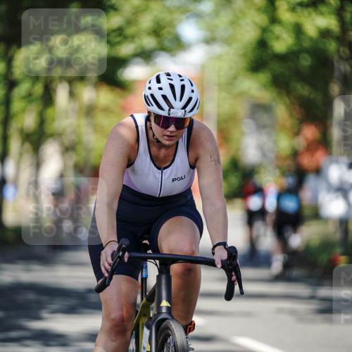 09.08.2026 - GEWOBA Citytriathlon Bremen Michael Burmester http://msf.ph/oto/9944896 09.08.2026 10:36:18 Radfahren 21, 23, 139, 179, 233, 390, 460, 480, 530 meine-sportfotos.de