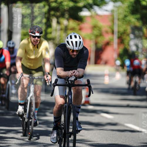 09.08.2026 - GEWOBA Citytriathlon Bremen Michael Burmester http://msf.ph/oto/9944903 09.08.2026 10:36:22 Radfahren 21, 23, 135, 139, 179, 211, 233, 460, 480, 530 meine-sportfotos.de