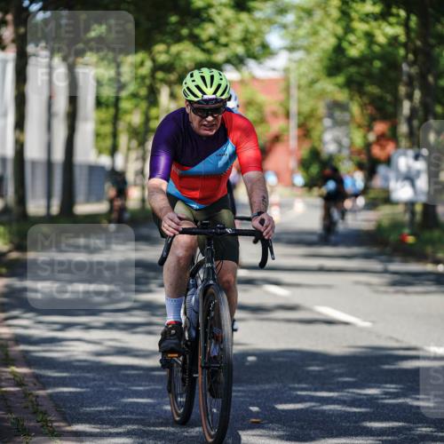09.08.2026 - GEWOBA Citytriathlon Bremen Michael Burmester http://msf.ph/oto/9944910 09.08.2026 10:36:24 Radfahren 21, 23, 135, 139, 163, 179, 211, 233, 460, 530 meine-sportfotos.de