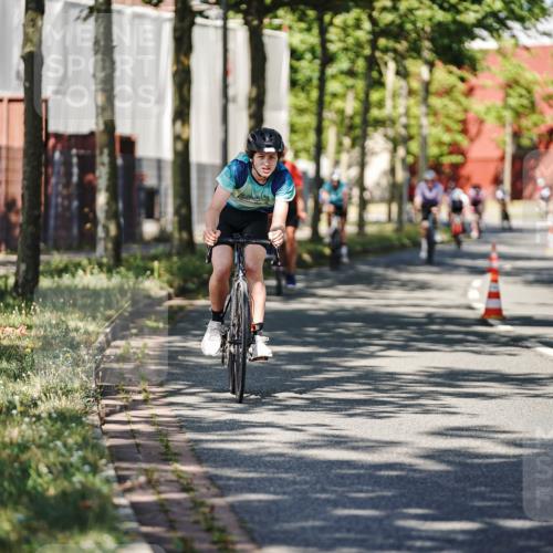 09.08.2026 - GEWOBA Citytriathlon Bremen Michael Burmester http://msf.ph/oto/9944915 09.08.2026 10:36:28 Radfahren 19, 21, 135, 139, 163, 179, 211, 223, 233 meine-sportfotos.de