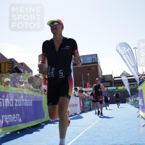 09.08.2026 - GEWOBA Citytriathlon Bremen Yannick Fuchs http://msf.ph/oto/9944944 09.08.2026 14:20:58 Ziel 615, 686, 806, 809, 935 meine-sportfotos.de
