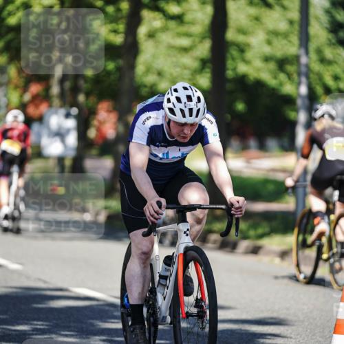 09.08.2026 - GEWOBA Citytriathlon Bremen Michael Burmester http://msf.ph/oto/9944945 09.08.2026 10:36:35 Radfahren 19, 21, 41, 135, 139, 163, 179, 191, 211, 223, 225, 233, 281, 426 meine-sportfotos.de