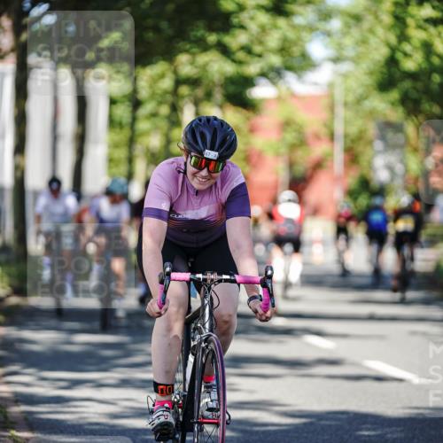 09.08.2026 - GEWOBA Citytriathlon Bremen Michael Burmester http://msf.ph/oto/9944952 09.08.2026 10:36:38 Radfahren 19, 21, 41, 67, 135, 157, 163, 191, 211, 223, 225, 281, 349, 426 meine-sportfotos.de