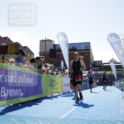 09.08.2026 - GEWOBA Citytriathlon Bremen Yannick Fuchs http://msf.ph/oto/9944953 09.08.2026 14:20:59 Ziel 615, 686, 806, 809, 935 meine-sportfotos.de