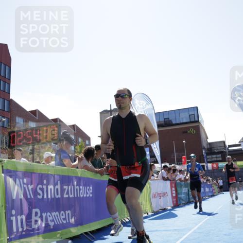 09.08.2026 - GEWOBA Citytriathlon Bremen Yannick Fuchs http://msf.ph/oto/9944962 09.08.2026 14:21:00 Ziel 615, 686, 806, 809, 935 meine-sportfotos.de