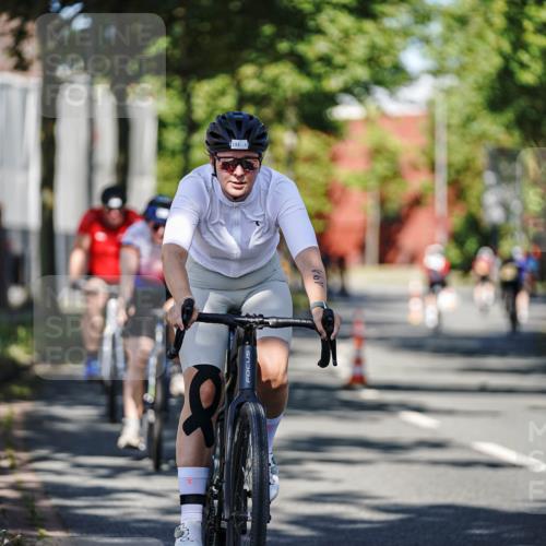 09.08.2026 - GEWOBA Citytriathlon Bremen Michael Burmester http://msf.ph/oto/9944964 09.08.2026 10:36:41 Radfahren 19, 41, 67, 93, 157, 163, 191, 211, 223, 225, 281, 349, 426, 491 meine-sportfotos.de