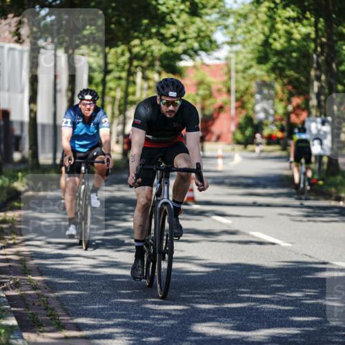 09.08.2026 - GEWOBA Citytriathlon Bremen Michael Burmester http://msf.ph/oto/9945000 09.08.2026 10:36:52 Radfahren 13, 33, 41, 67, 85, 93, 111, 157, 235, 247, 281, 349, 426, 491 meine-sportfotos.de