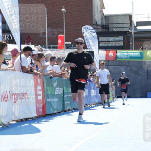 09.08.2026 - GEWOBA Citytriathlon Bremen Yannick Fuchs http://msf.ph/oto/9945001 09.08.2026 14:21:11 Ziel 589, 719 meine-sportfotos.de
