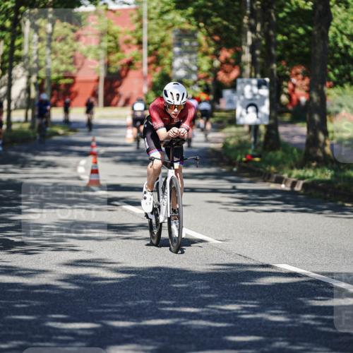 09.08.2026 - GEWOBA Citytriathlon Bremen Michael Burmester http://msf.ph/oto/9945047 09.08.2026 10:37:14 Radfahren 31, 53, 55, 61, 113, 155, 205, 287, 451, 459 meine-sportfotos.de