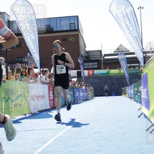 09.08.2026 - GEWOBA Citytriathlon Bremen Yannick Fuchs http://msf.ph/oto/9945058 09.08.2026 14:21:34 Ziel 970, 1146 meine-sportfotos.de